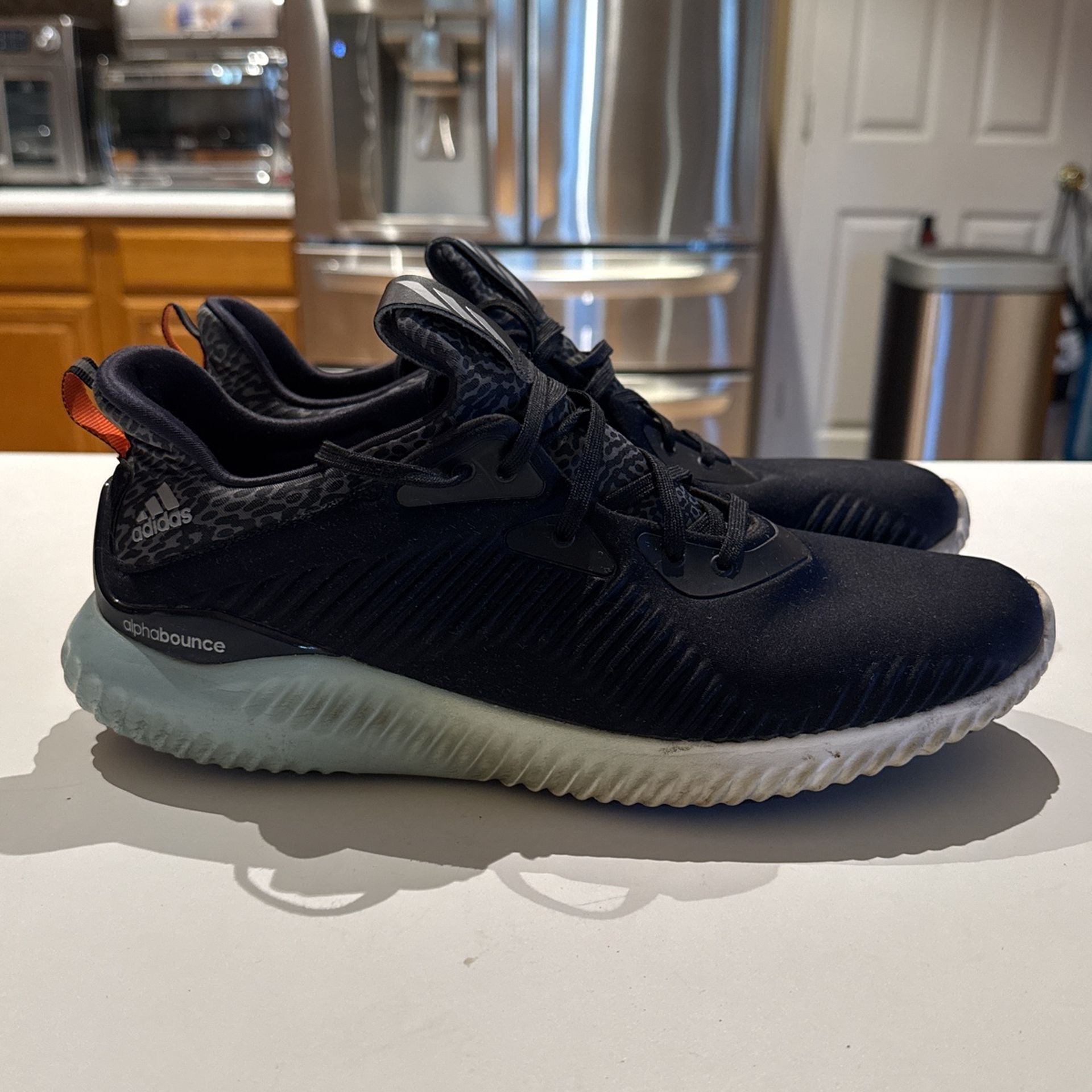 Adidas Men's AlphaBounce Black Mesh Lace-up Running Shoes Sneakers Size US 10.5