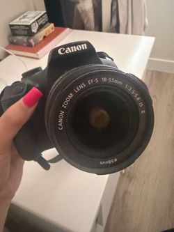 canon - EOS rebel T7.