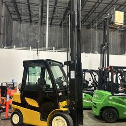 Yale Forklift With Cabin All Terrain Tires 2016 5,000 LBs