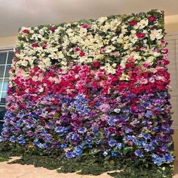 describe writer Change Your Event with Amazing Wedding Decorations