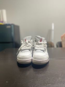 🏀 Air Jordan 4 Retro White Cement – Size 6.5 Price: $130 OBO