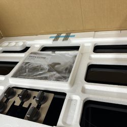 Samsung 36 in. Radiant Electric Cooktop in Black with 5-Elements