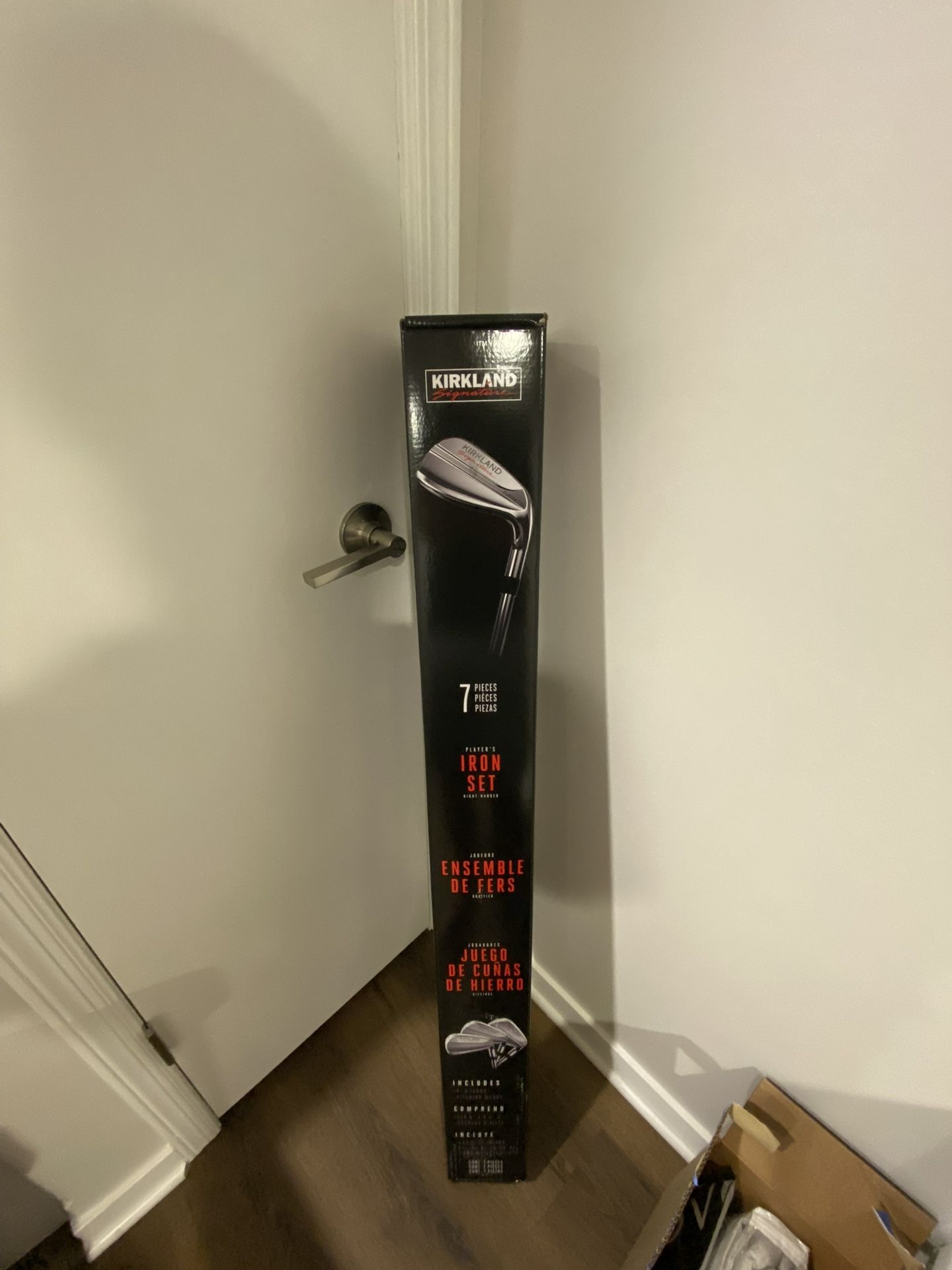 Kirkland Signature Iron Set