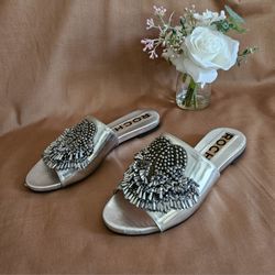 Women's Rochas Silver Patented Luxury Slipper Flats Size 6 US (MADE IN ITALY)
