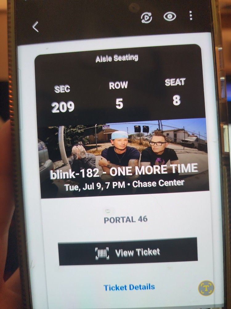 Blink 182 Concert Tonight