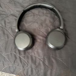 Sony bluetooth wireless headphones 