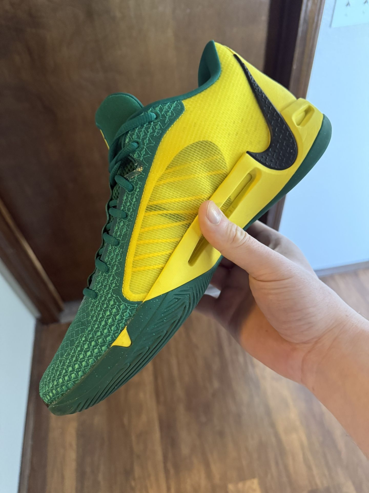 Nike Sabrina 1