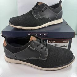 Izod men’s lightweight shoes - size 11
