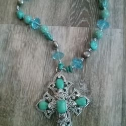 Turquoise Neckless With Silver Cross