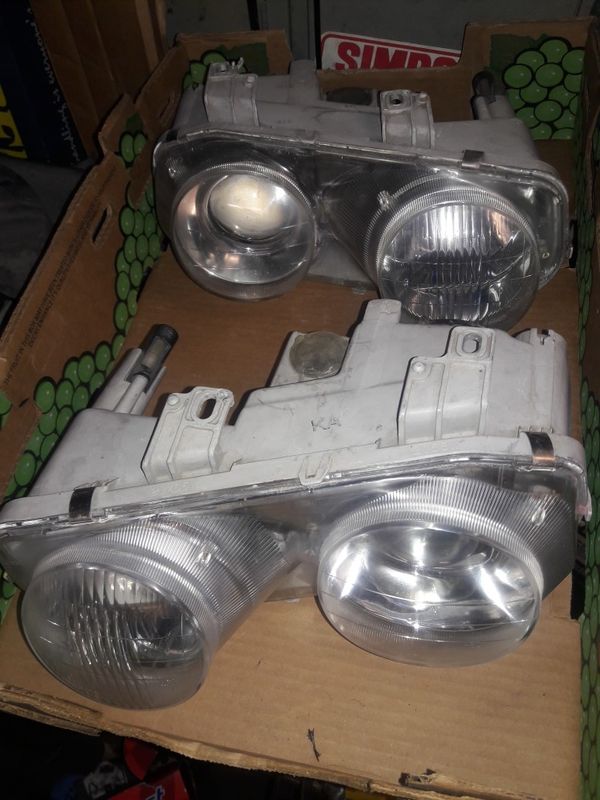 94 97 Integra Oem Headlights For In Moreno Valley Ca Offerup
