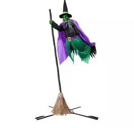12ft Hovering Witch