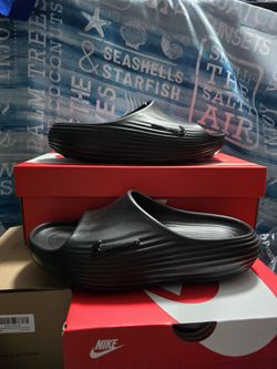 Nike ReactX Rejuven8 Slide Black Size 8 And 9