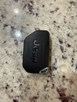Jeep wrangler/gladiator key fob uncut