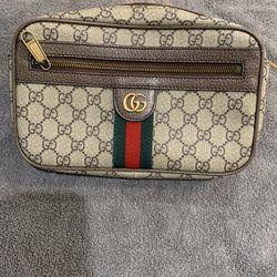 Gucci Cross Body Bag Or Belt Bag
