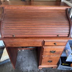 $10 Or Free Antique rolling Desk 