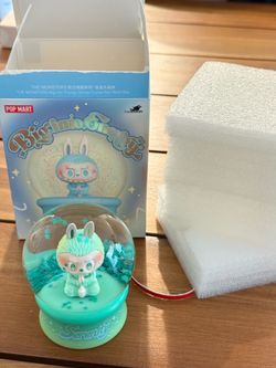 Pop mart crystal ball blind box - LABUBU opened