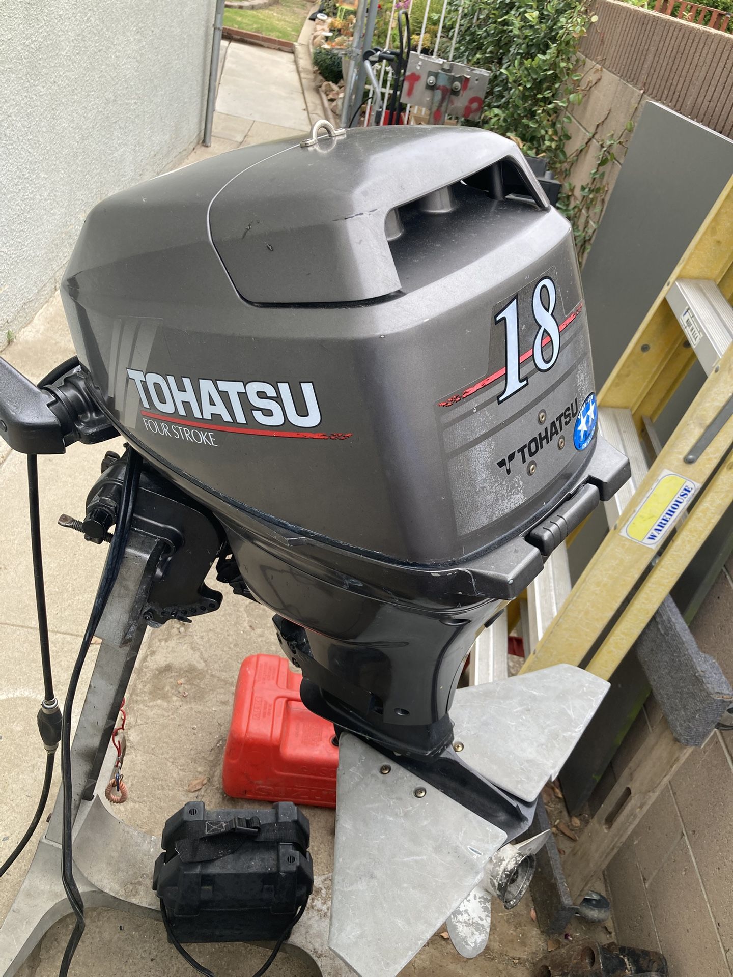 2001 18HP 4 Stroke Tohatsu outboard