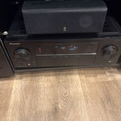 AV Receiver 