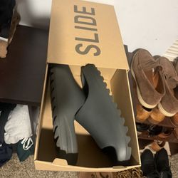 Yeezy Slides Size 14