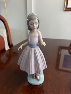 Lladro Ballerina A Dance Partner Model 5093