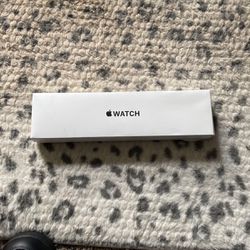 Apple Watch 2nd Generation  Unlocked ! 