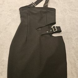 Buckle-up Black Dress