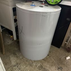 water heater electric 40 gallons
