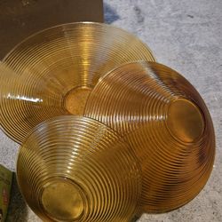 Amber Glass For Sell . Its That Time Of The Year For Colors Browns , Oranges, Reds. Autumn  Colors And These Are Perfect!  Move House Not Big Enough. 