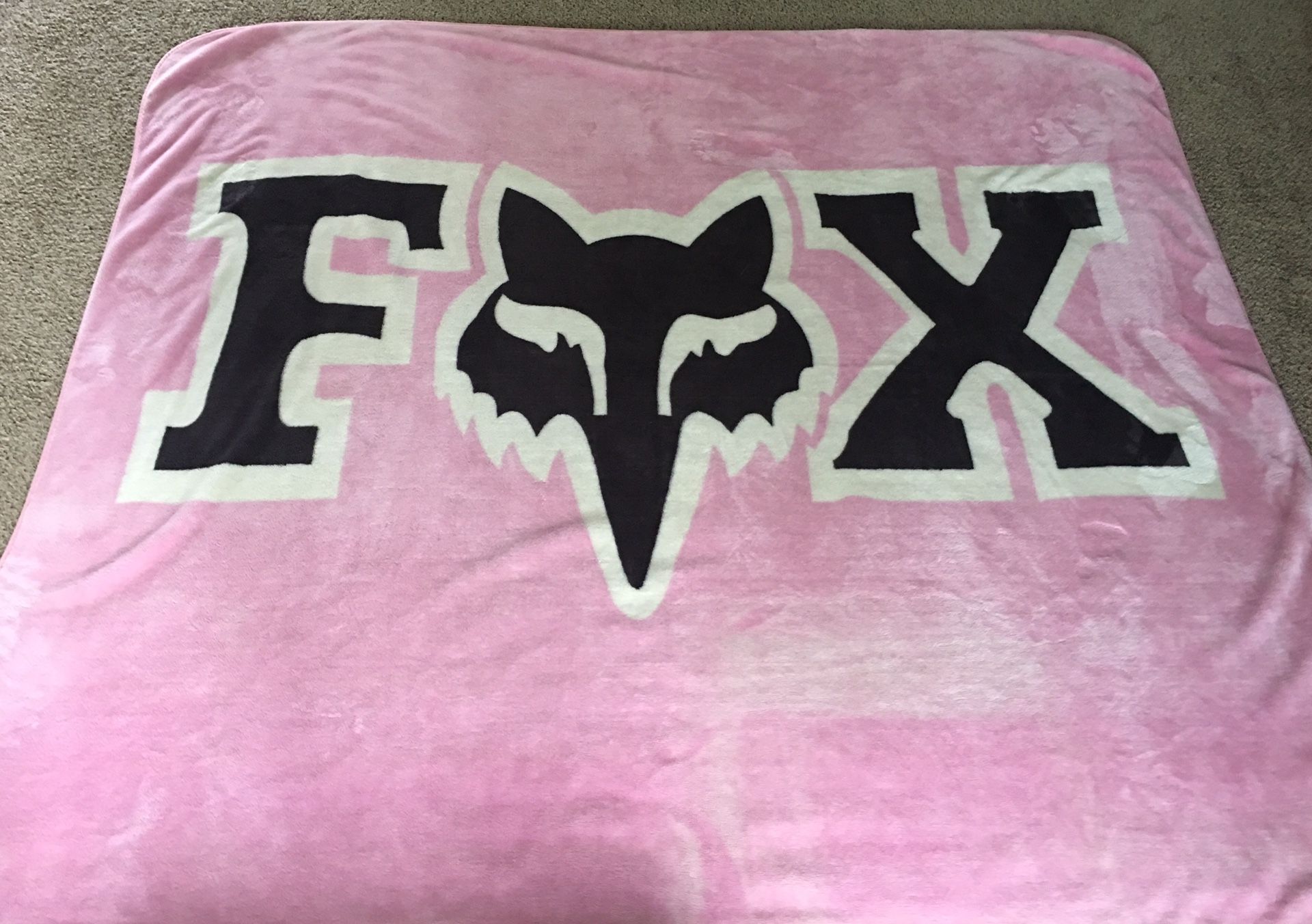 Fox Racing Co - Large Pink Blanket w/ Pillow. for Sale in Salem, OR ...