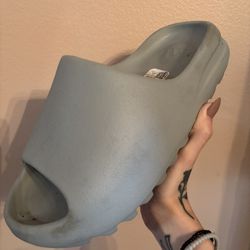 Adidas Yeezy Slides 'Salt'