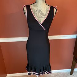 City Triangles Black & Pink Knee Length Dress