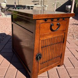 End Table/night Stand