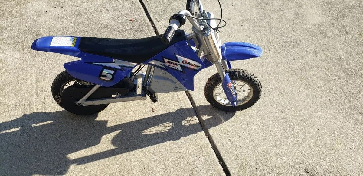 Razor Mx 350 Dirt Bike for Sale in San Diego, CA - OfferUp