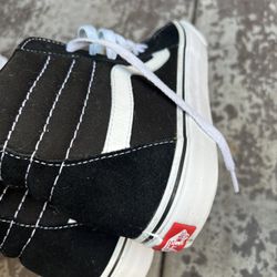 Vans Size 8-5 Man 10 Women 
