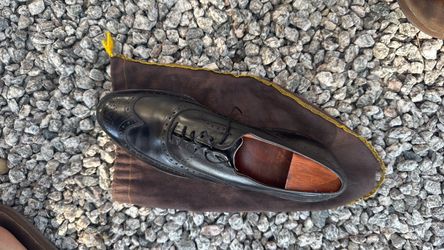 Black Leather Wingtip Brogue Oxford Dress Shoe