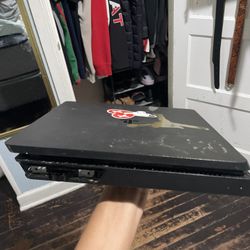 PS4 FOR SALE 