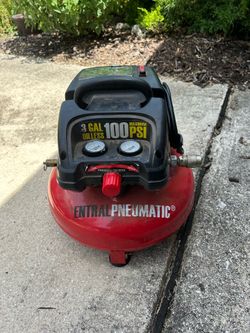 Central Pneumatic / 3 gallon 100 psi Oilless  Pancake  Air Compressor-$70 CASH