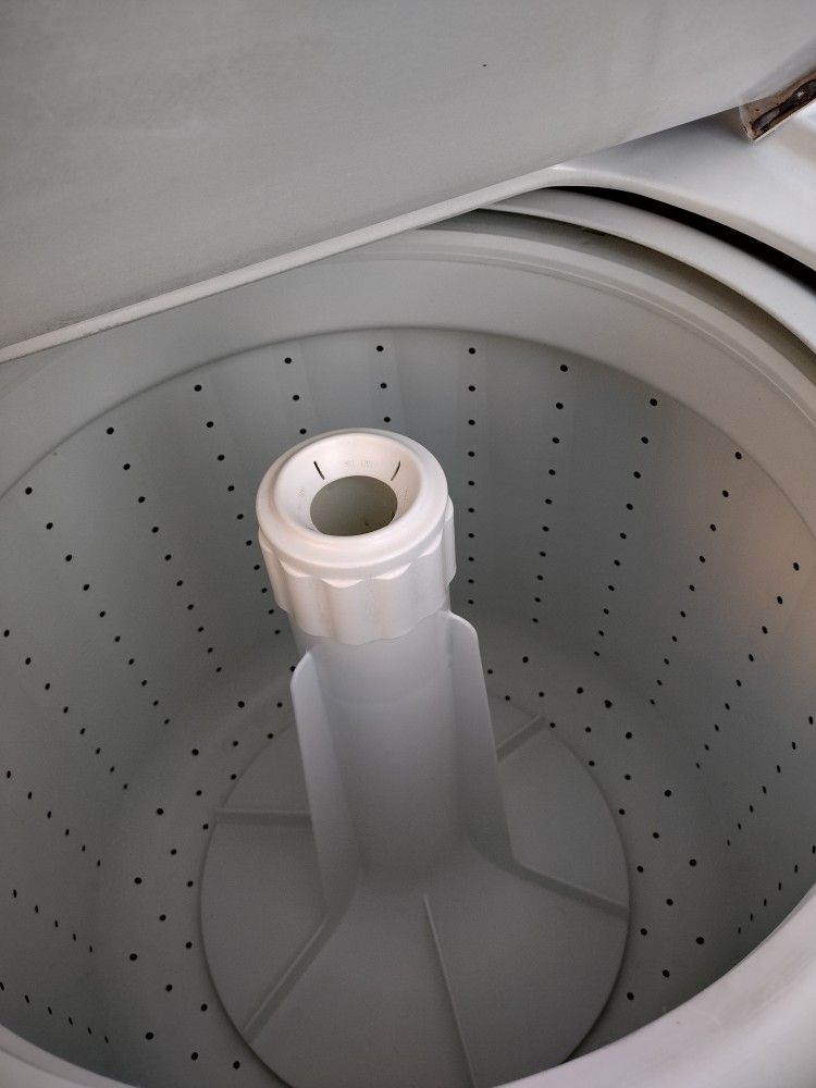 Stackable Washer And Gas Dryer 