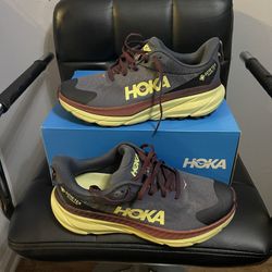 Hoka Challenger ATR 7/ Size 9B Women’s $95