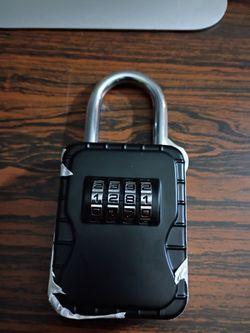 Key lock holder for house keys on your door nob