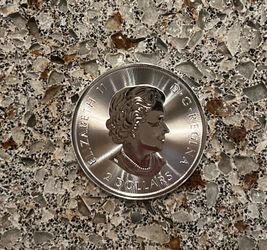 Canadian half sovereigns 2019-2018 4 available