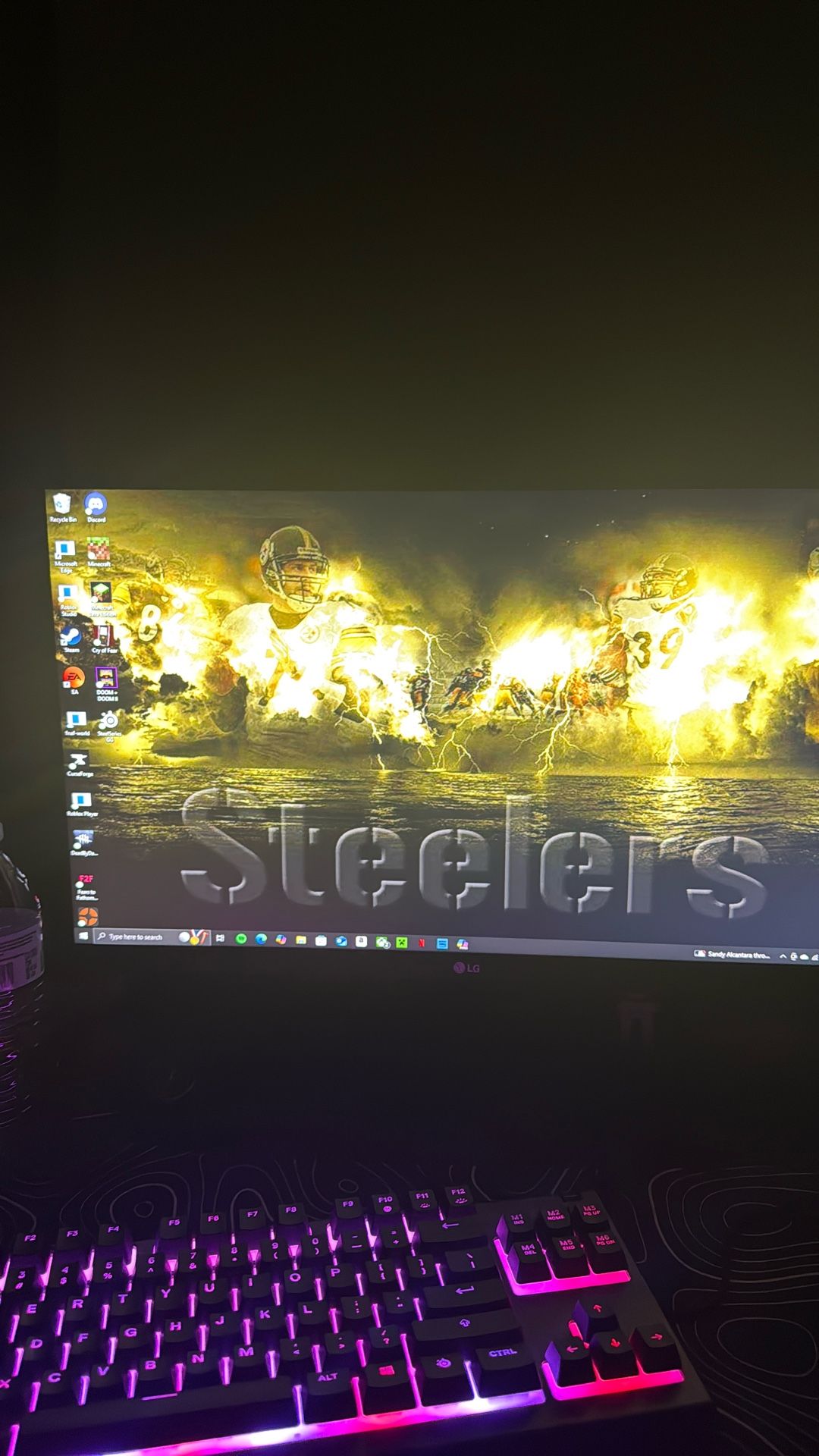 LG 24GN50-B Ultragear Gaming Monitor 24 “ 144 Hz Refresh Rate