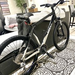 Giant XTC 2 Large/26” MTB 