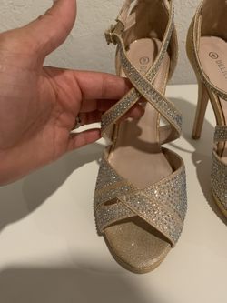 90 Rhinestoned Womens Cross Strap Heels-Pumps, Size 8