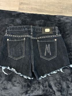 Guess women short m