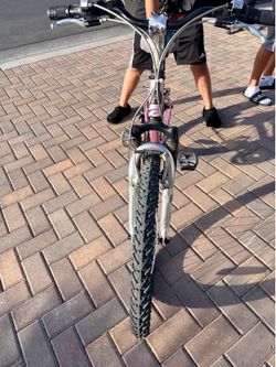 Bike has no stand