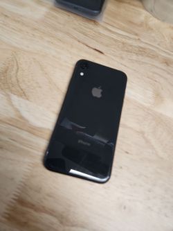 Iphone xr 64gb Unlock any sim
