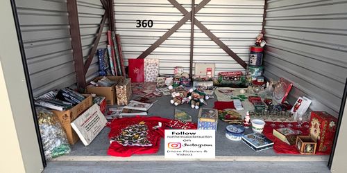 Auction Unit 360 10/7 - Christmas Decorations 