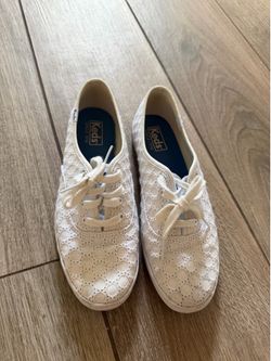 Keds Eyelet Lace Shoes Size 7.5