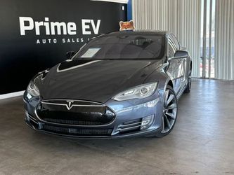 2015 Tesla Model S